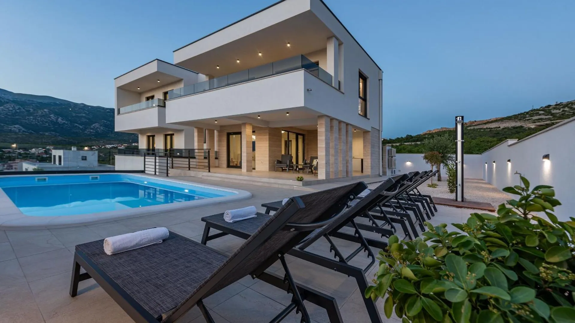 Villa Malusy Zadarvillas Rovanjska